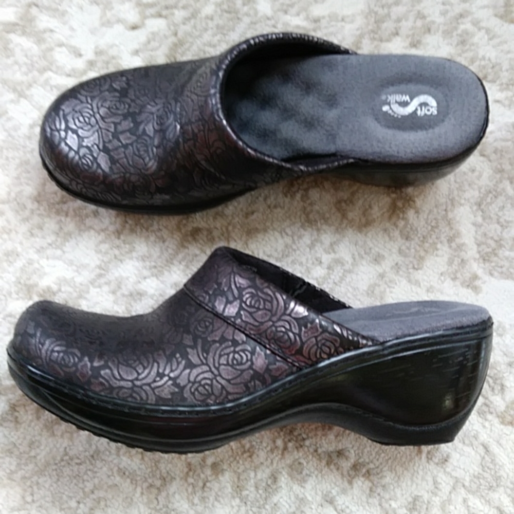Soft Walk Floral Tooled Leather Eggcrate Metallic Slides Mule Clog 7.5N Black